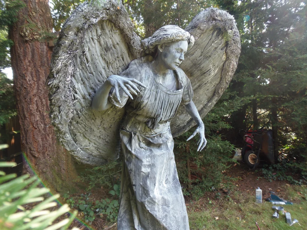 Human statue of an angel